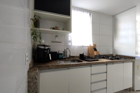 Apartamento à venda com 41m², 2 quartos e 1 vagaCozinha - Armários