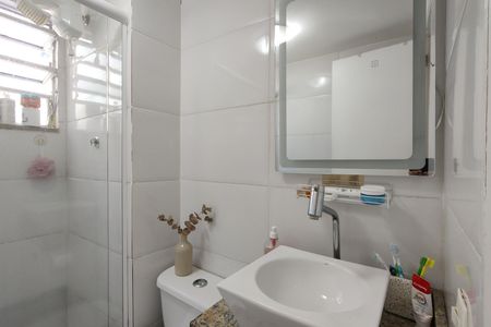 Apartamento à venda com 41m², 2 quartos e 1 vagaBanheiro Social