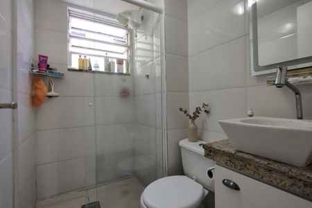 Apartamento à venda com 41m², 2 quartos e 1 vagaBanheiro Social