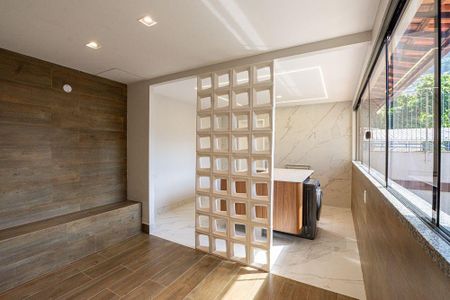 Casa à venda com 501m², 5 quartos e 4 vagas