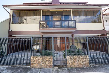 Casa à venda com 501m², 5 quartos e 4 vagas
