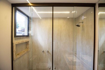 Casa à venda com 501m², 5 quartos e 4 vagas