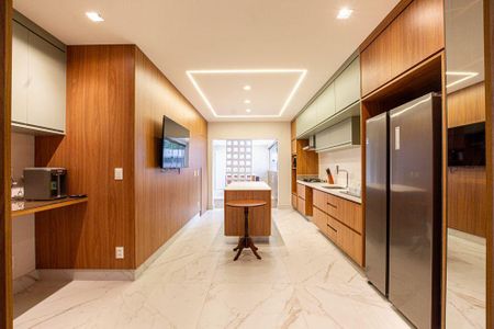 Casa à venda com 501m², 5 quartos e 4 vagas