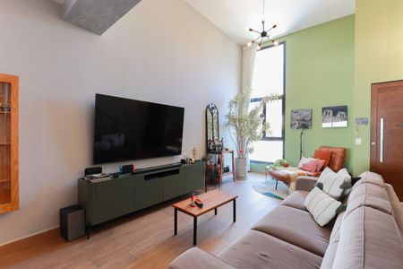 Casa à venda com 198m², 3 quartos e 3 vagas Casa à venda com 198m², 3 quartos e 3 vagasSala