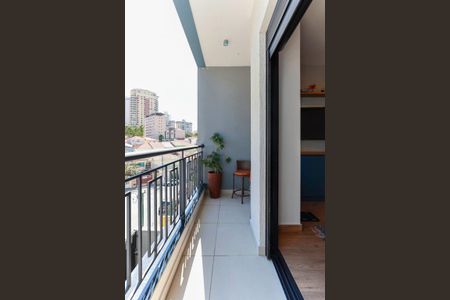 Casa à venda com 198m², 3 quartos e 3 vagas Casa à venda com 198m², 3 quartos e 3 vagasVaranda da suíte