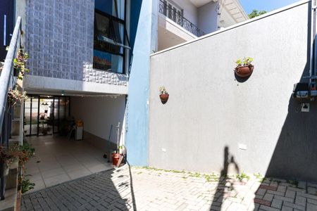 Casa à venda com 198m², 3 quartos e 3 vagas Casa à venda com 198m², 3 quartos e 3 vagasGaragem