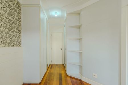 Apartamento à venda com 180m², 4 quartos e 3 vagas