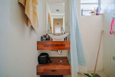 Apartamento para alugar com 64m², 3 quartos e 1 vaga Apartamento para alugar com 64m², 3 quartos e 1 vagaBanheiro