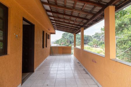 Casa para alugar com 80m², 3 quartos e sem vaga Casa para alugar com 80m², 3 quartos e sem vagaVaranda