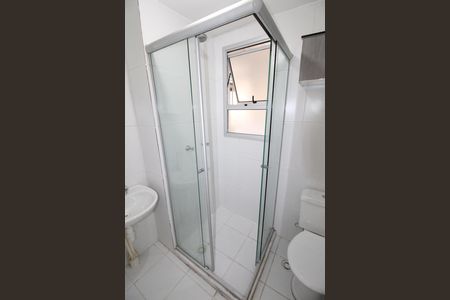 Banheiro de apartamento para alugar com 3 quartos, 65m² em Parque Industrial, São José dos Campos