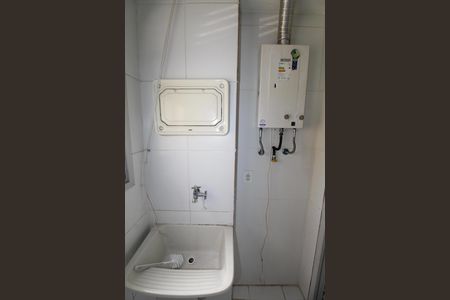 Apartamento para alugar com 65m², 3 quartos e 1 vagaÁrea de Serviço