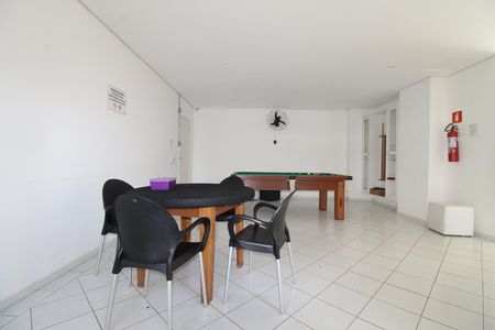 Apartamento para alugar com 65m², 3 quartos e 1 vagaÁrea comum - Sala de Jogos