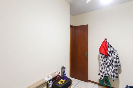 Casa para alugar com 55m², 2 quartos e 2 vagasQuarto 1