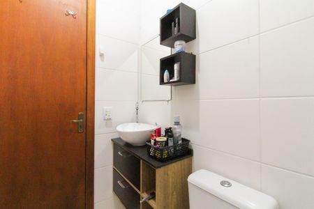 Casa para alugar com 55m², 2 quartos e 2 vagasBanheiro