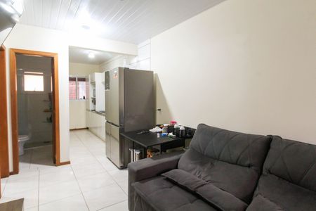 Sala de casa para alugar com 2 quartos, 55m² em Jardim Betânia, Cachoeirinha