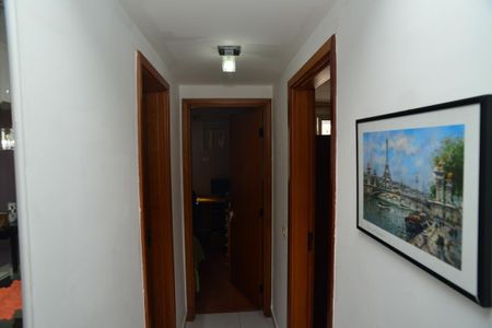 Apartamento para alugar com 75m², 2 quartos e 2 vagas Apartamento para alugar com 75m², 2 quartos e 2 vagasCorredor