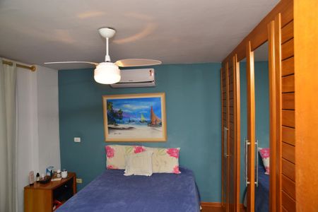 Apartamento para alugar com 75m², 2 quartos e 2 vagas Apartamento para alugar com 75m², 2 quartos e 2 vagasQuarto