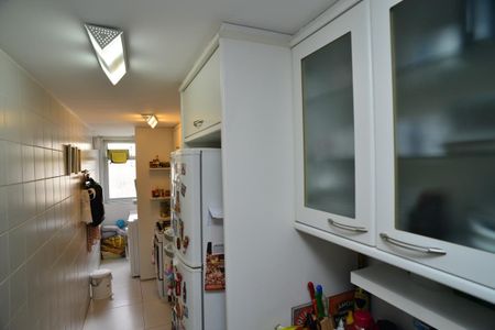 Apartamento para alugar com 75m², 2 quartos e 2 vagas Apartamento para alugar com 75m², 2 quartos e 2 vagasCozinha