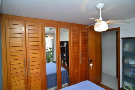 Apartamento para alugar com 75m², 2 quartos e 2 vagas Apartamento para alugar com 75m², 2 quartos e 2 vagasQuarto