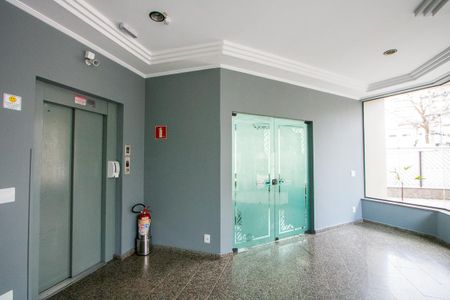 Apartamento para alugar com 84m², 2 quartos e 2 vagas Apartamento para alugar com 84m², 2 quartos e 2 vagasÁrea comum