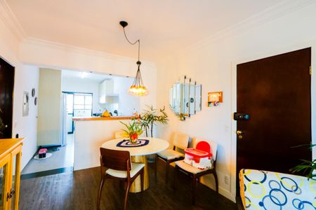 Sala de apartamento para alugar com 2 quartos, 84m² em Vila Santa Teresa, Santo André