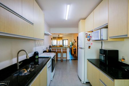 Apartamento para alugar com 84m², 2 quartos e 2 vagas Apartamento para alugar com 84m², 2 quartos e 2 vagasCozinha