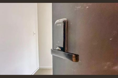 Apartamento à venda com 31m², 1 quarto e sem vaga Apartamento à venda com 31m², 1 quarto e sem vagaPorta