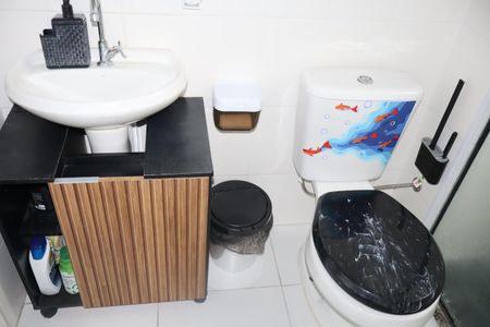 Banheiro de apartamento para alugar com 1 quarto, 30m² em Vila Ema, São Paulo