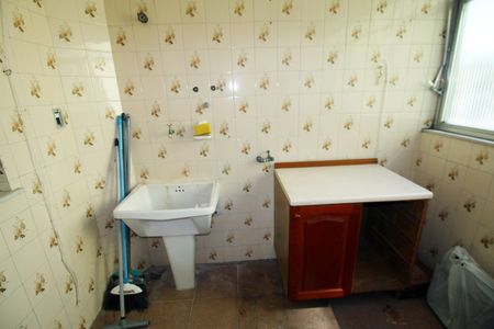 Apartamento à venda com 70m², 2 quartos e 1 vagaÁrea de Serviço
