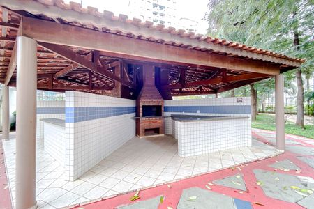 Apartamento à venda com 55m², 2 quartos e 1 vagaChurrasqueira