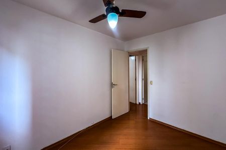 Apartamento à venda com 55m², 2 quartos e 1 vagaQuarto 2