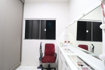 Casa para alugar com 93m², 3 quartos e 2 vagasQuarto 1