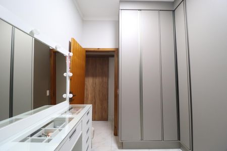 Casa para alugar com 93m², 3 quartos e 2 vagasQuarto 1