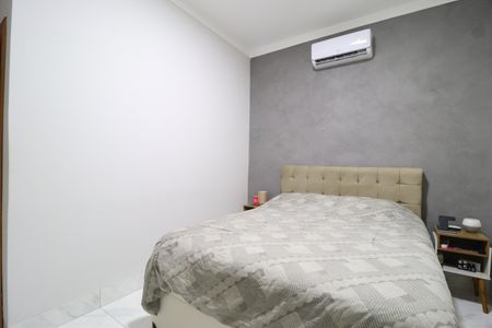 Casa para alugar com 93m², 3 quartos e 2 vagasQuarto 2 - Suíte