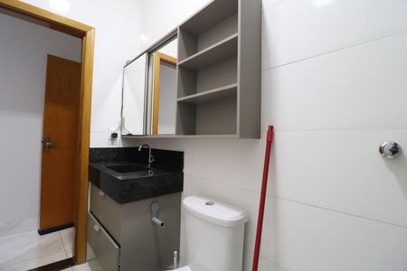 Casa para alugar com 93m², 3 quartos e 2 vagasBanheiro do Quarto 2