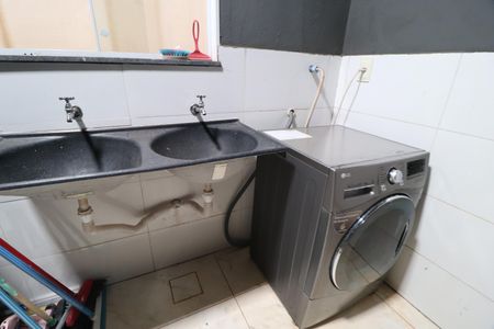 Casa para alugar com 93m², 3 quartos e 2 vagasÁrea de Serviço