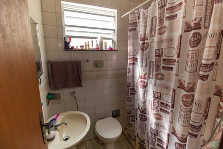 Casa à venda com 53m², 1 quarto e sem vaga Casa à venda com 53m², 1 quarto e sem vagaBanheiro