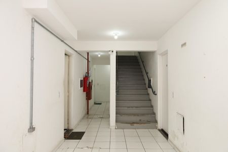 Apartamento para alugar com 100m², 4 quartos e 1 vagaÁrea comum - Saguão do prédio