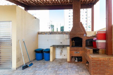 Apartamento para alugar com 100m², 4 quartos e 1 vagaÁrea comum - Churrasqueira