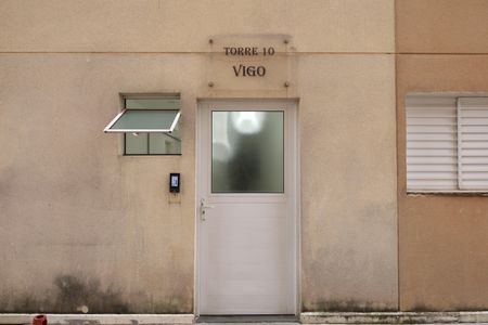 Apartamento para alugar com 100m², 4 quartos e 1 vagaÁrea comum - Entrada do prédio