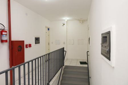 Apartamento para alugar com 100m², 4 quartos e 1 vagaÁrea comum - Saguão do andar