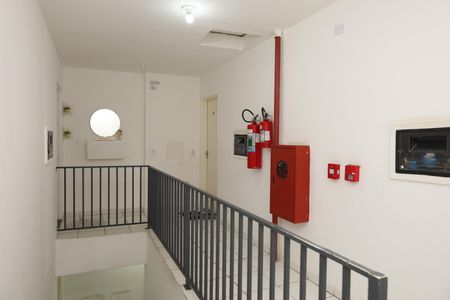 Apartamento para alugar com 100m², 4 quartos e 1 vagaÁrea comum - Saguão do andar