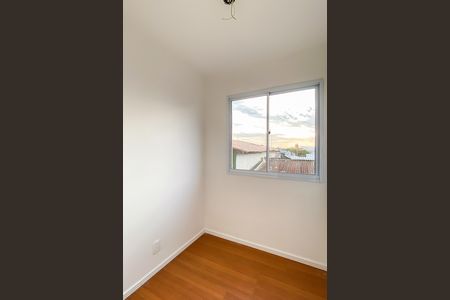 Quarto 2 de apartamento para alugar com 2 quartos, 28m² em Jardim Danfer, São Paulo
