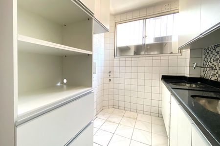 Apartamento à venda com 52m², 2 quartos e 1 vagaCozinha