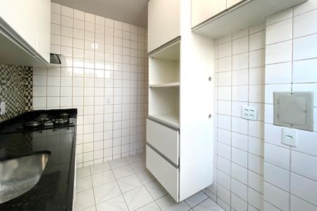 Apartamento à venda com 52m², 2 quartos e 1 vagaCozinha