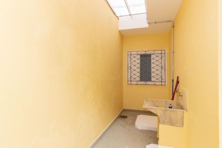 Casa para alugar com 154m², 4 quartos e 4 vagas Casa para alugar com 154m², 4 quartos e 4 vagasLavanderia