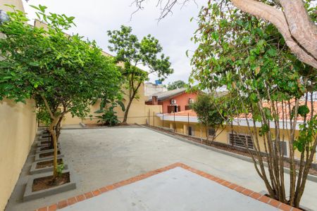 Casa para alugar com 154m², 4 quartos e 4 vagas Casa para alugar com 154m², 4 quartos e 4 vagasQuintal