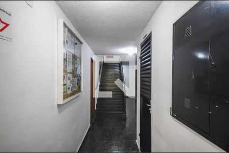 Apartamento para alugar com 62m², 2 quartos e 1 vaga Apartamento para alugar com 62m², 2 quartos e 1 vagaHall
