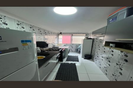 Cozinha de apartamento à venda com 2 quartos, 62m² em Jardim Umarizal, São Paulo