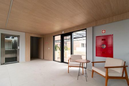Apartamento para alugar com 74m², 2 quartos e 1 vagaHall